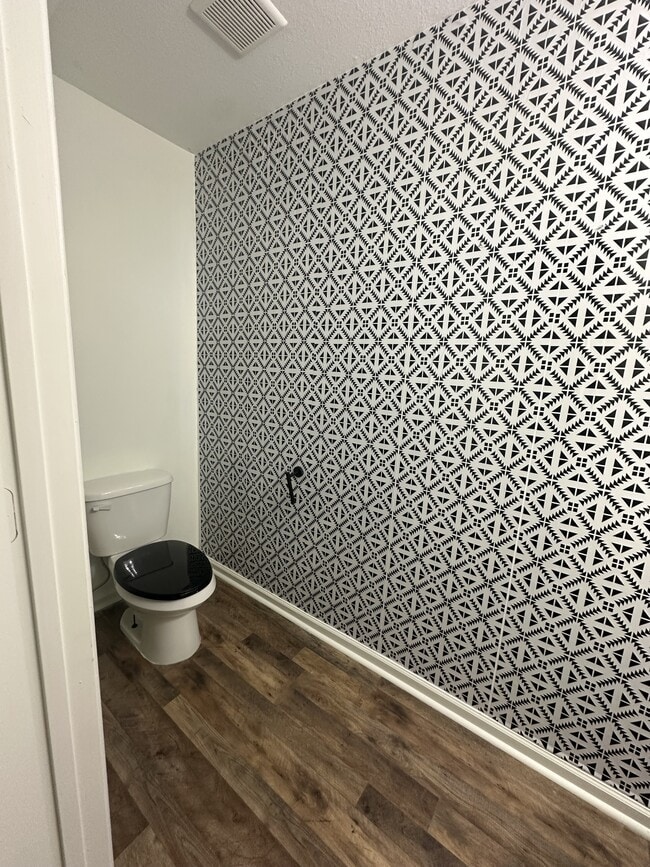 Photo - 2 Mint Farm Dr