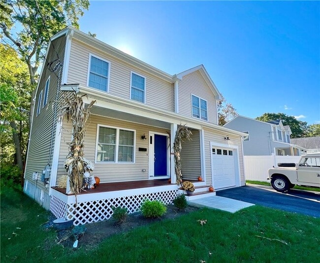 Building Photo - 100 Brentwood Ave