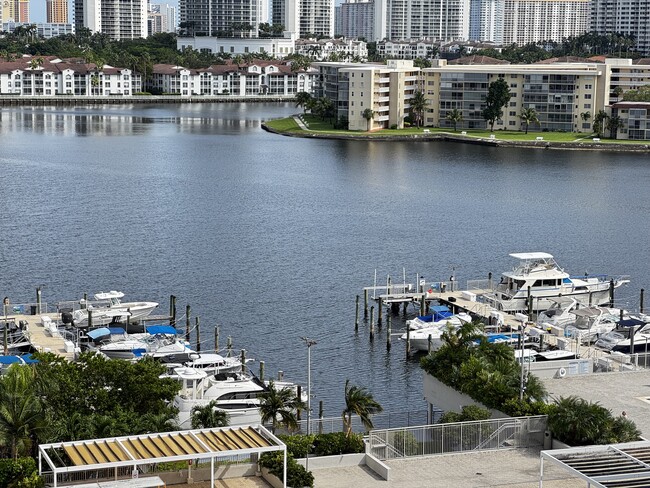 Photo - 18071 Biscayne Blvd Condo Unit 804 North 3