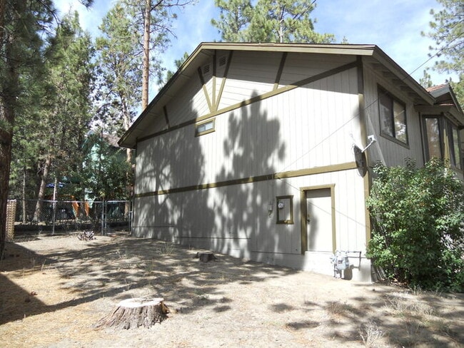 Photo - Charming 3-Bed, 2-Bath Home with 2-Car Gar...