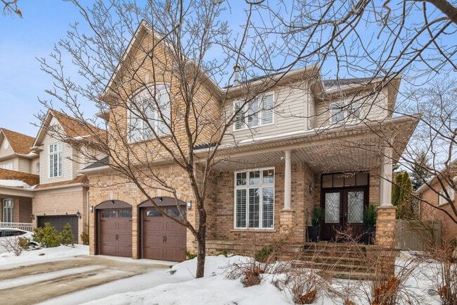 Photo - 2509 Armour Crescent