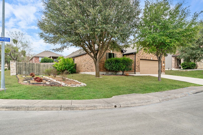 Photo - 1427 Sun Garden