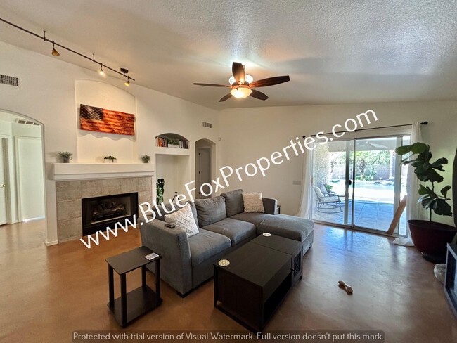 Photo - 2675 W Desert Bluffs Ct