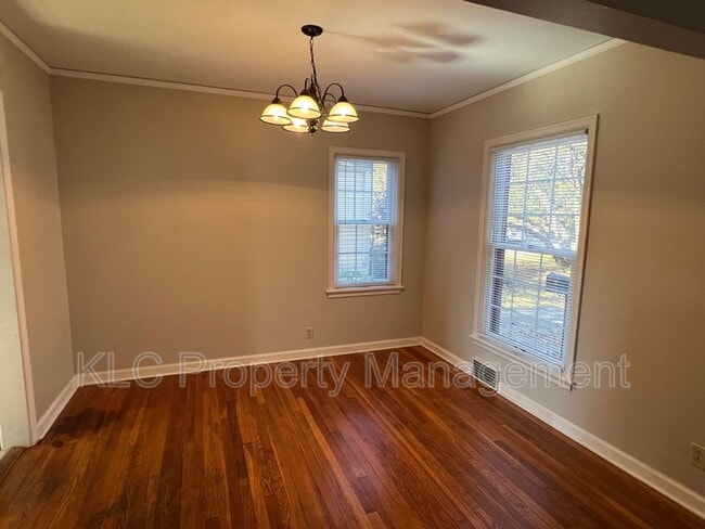 Photo - 4322 Northwest Dr