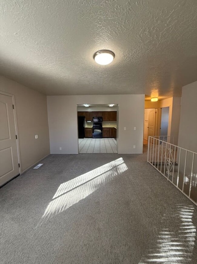 Photo - 537 E Acoma Rd