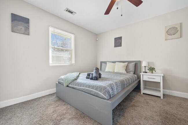 Photo - 76 Haygood Ave SE Unit Haygood A