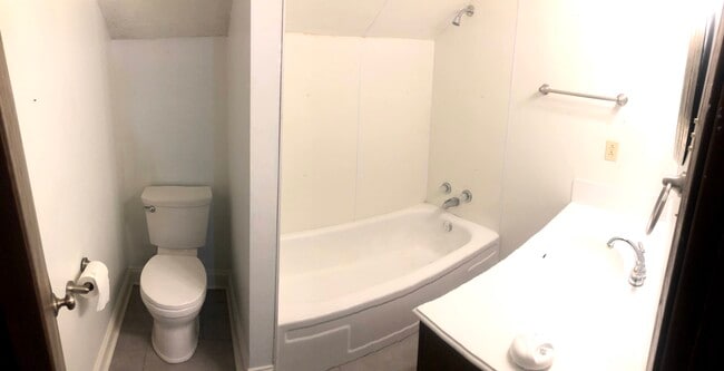 Photo - 207 Timothy Dr