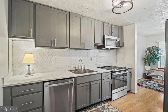 Photo - 16151 Brookmead Ct