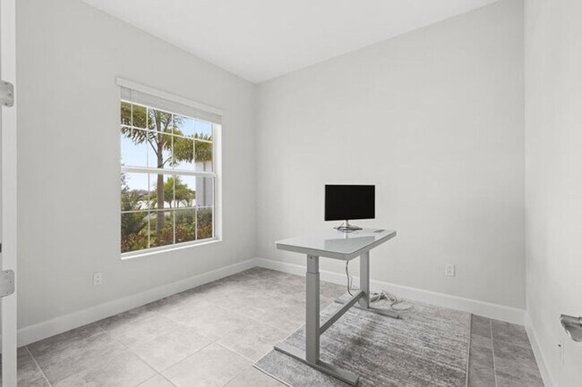 Photo - 13548 Spruce Pne Dr