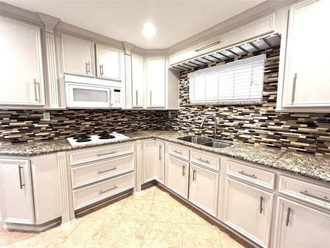 Photo - 6102 McKinstry Blvd