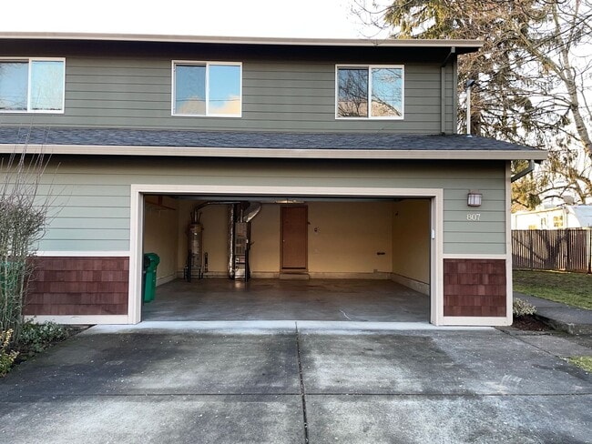 Photo - Francis Avenue Unit 807