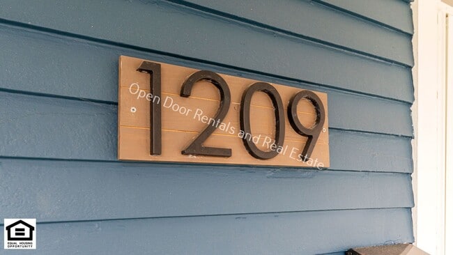 Photo - 1209 Rivermet Ave Unit 1209 Rivermet Ave