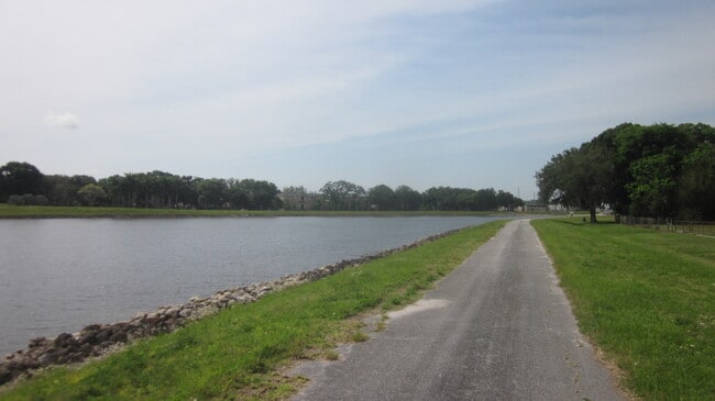 Building Photo - 4405 Garden Ln