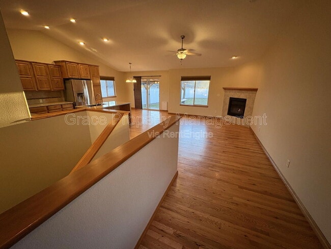 Photo - 332 Telluride Dr