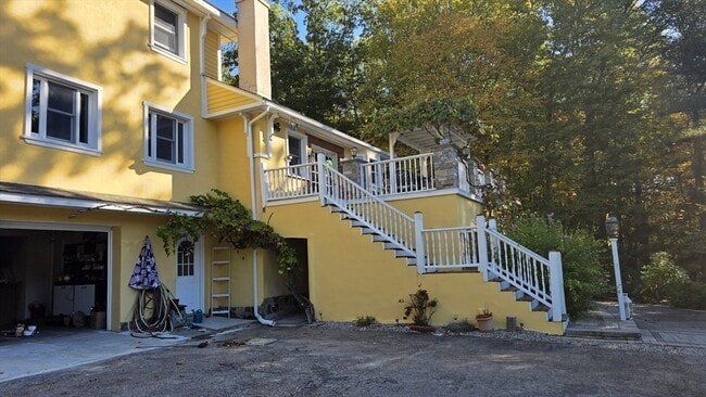 Building Photo - 85 Burlingame Rd Unit 1