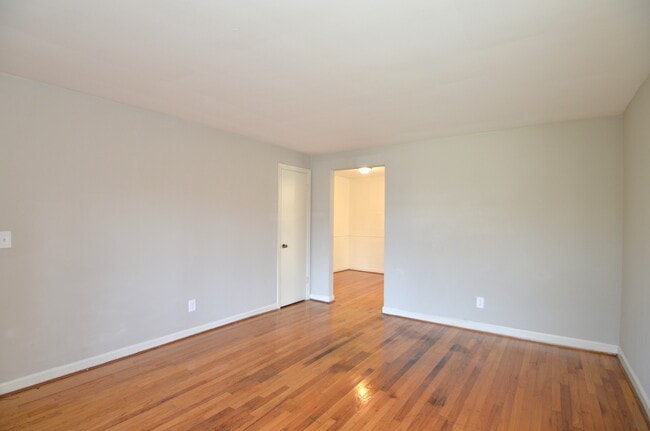 Photo - 3931 E Gatewood Ln Unit 2