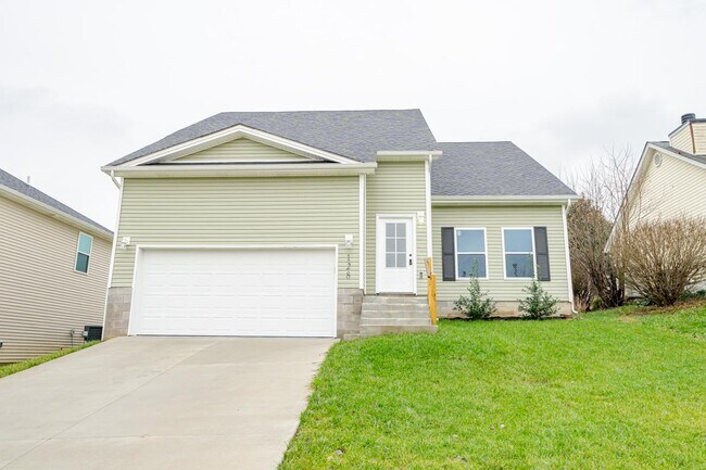 Building Photo - 128 Alumni Dr