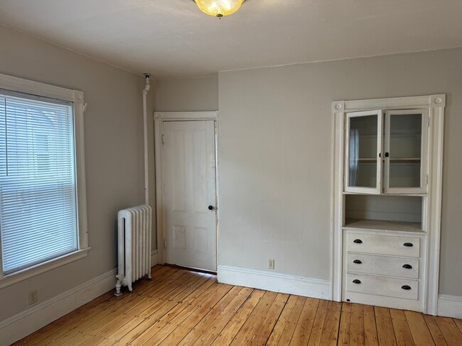 Photo - 135 Lynde St Unit 1