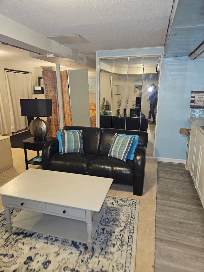 Photo - 1118 Rodman Rd Unit Rodman Studio