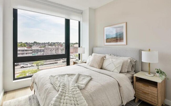 Photo - 64 Box Street Unidad 9G