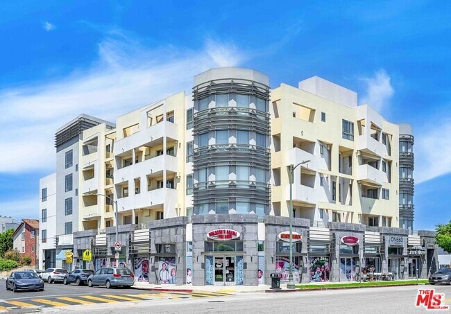 Building Photo - 1260 S Corning St Unit 201 Rental