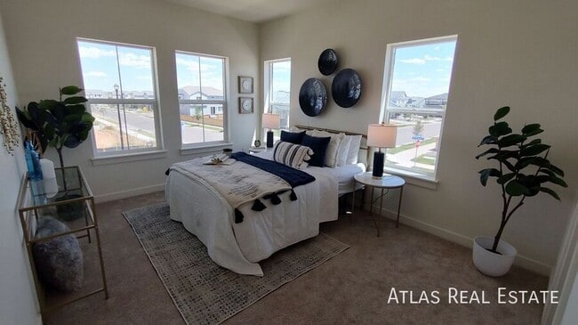 Photo - 662 Leland Aly Unit 5-662