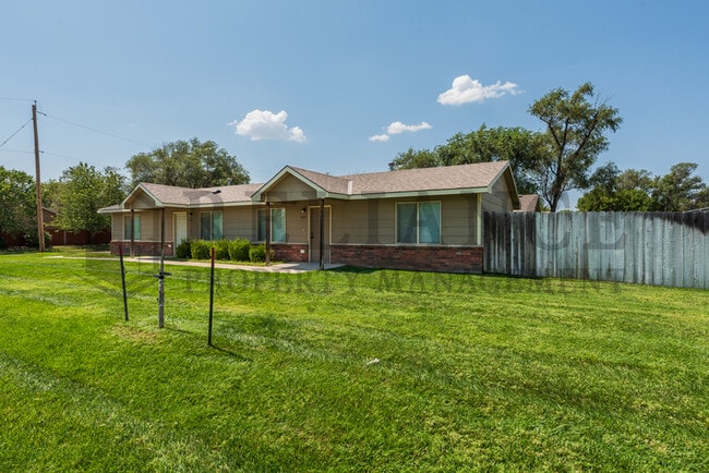 Photo - 4206 Newell St