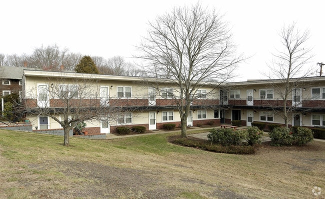 Photo - Andover Crossing Apartments