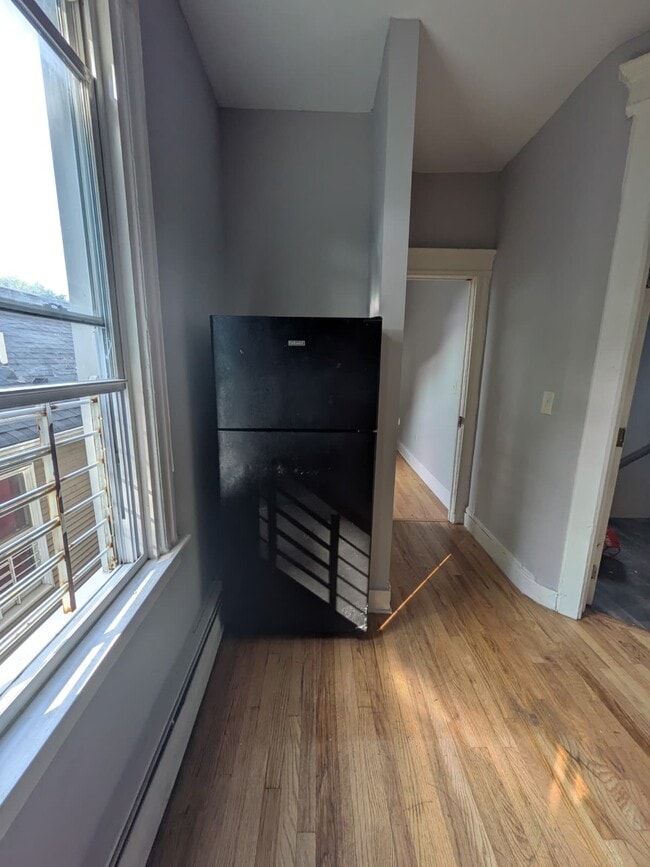 Photo - 151 Wilkinson Ave Unit 3R