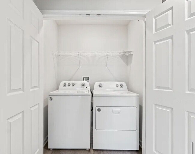 Photo - 153 Baker Dr