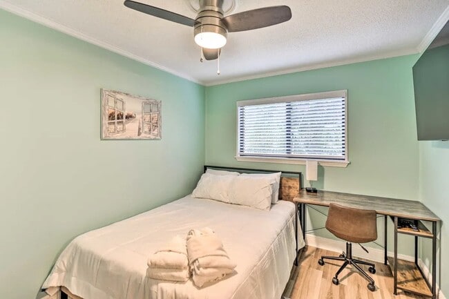 Photo - Charming 2 Bed/2 Bath Condo in Hilton Head Island - Perfect Island Living! Unidad G5