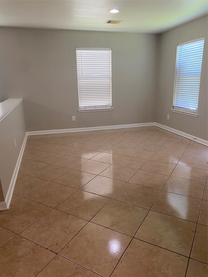 Photo - 6614 Providence View Ln