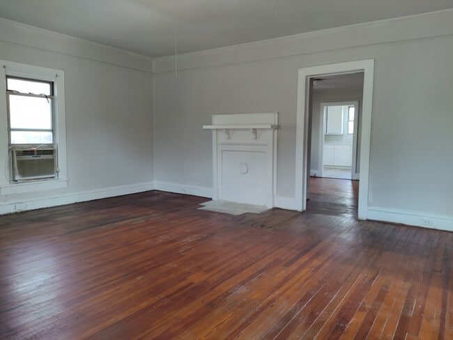 Photo - 134 Duval St NW