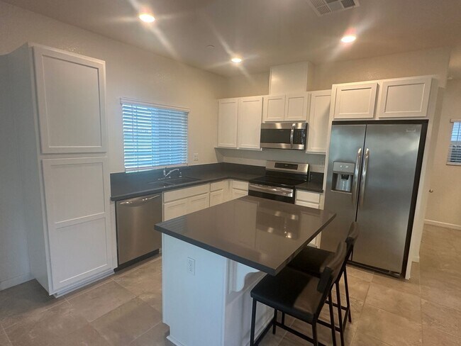 Photo - Charming 3 bedroom, 2.5 bath house!