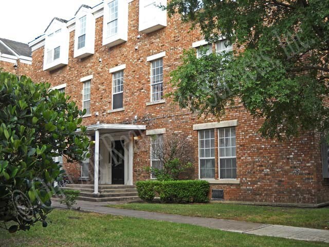 North Ramparts - North Ramparts Apartments