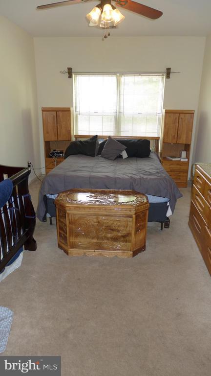 Photo - 1426 Nutwood Ct