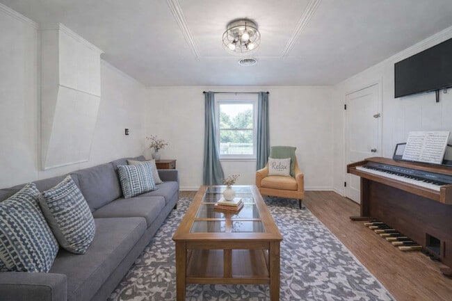 Photo - 316 E Hardy St Unidad SI ID1594723P