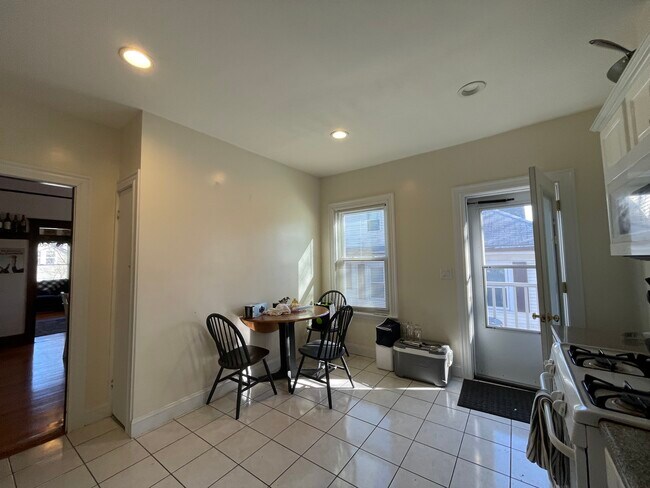 Photo - 54 Hobson St Unit 56-2