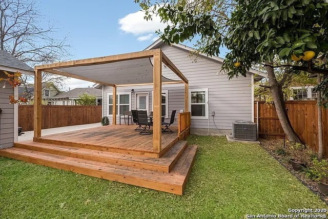 Photo - 626 W Lullwood Ave House