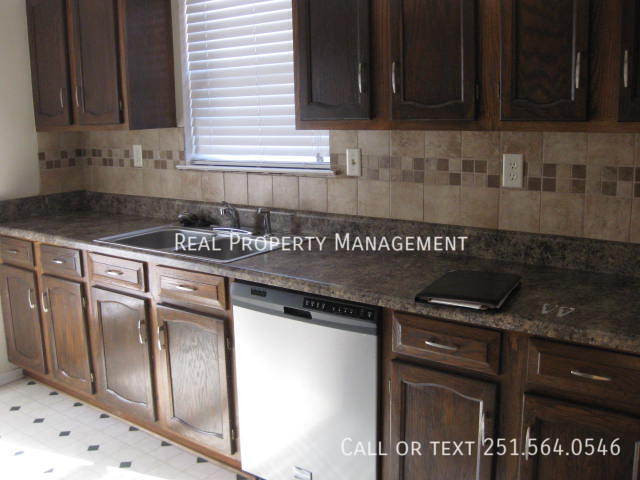 Photo - 5710 Green Hill Ct