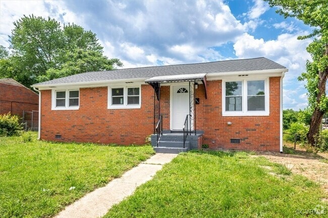 Building Photo - 1806 Sussex St Rental