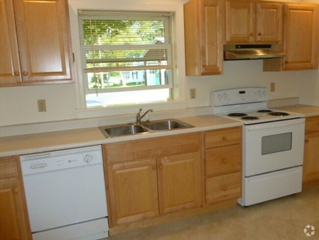 Building Photo - Eaton St - 032-34 Unit 2 Rental