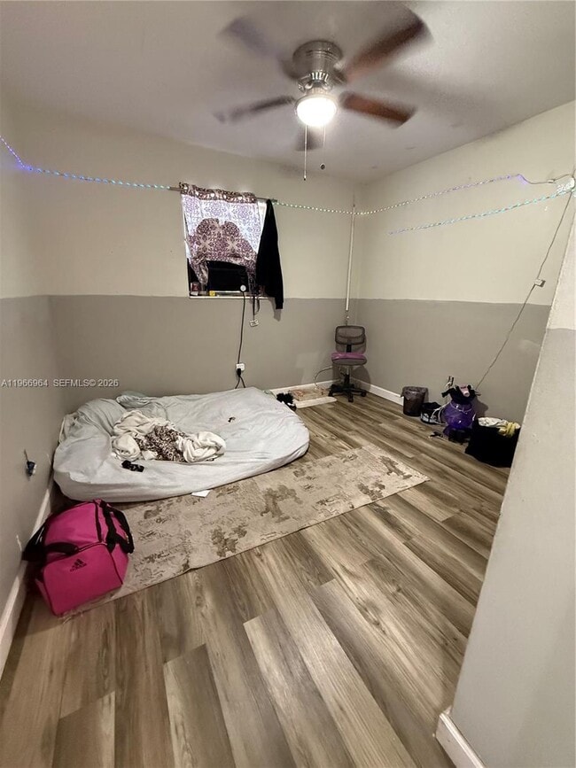 Photo - 7666 La Salle Blvd