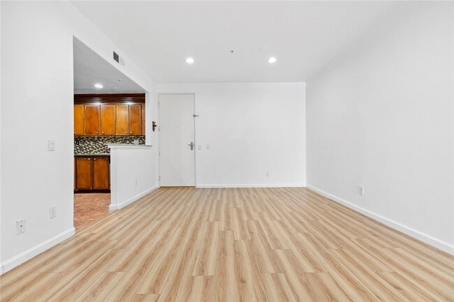 Photo - 16940 Chatsworth St Unit 208