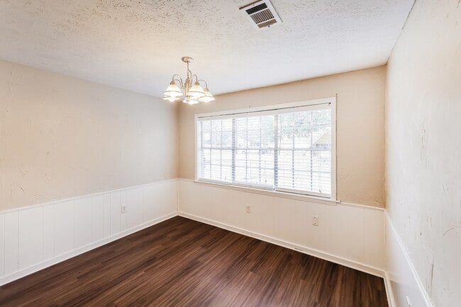 1626 Edgewood Pl