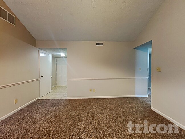 Photo - 572 San Ricardo Dr