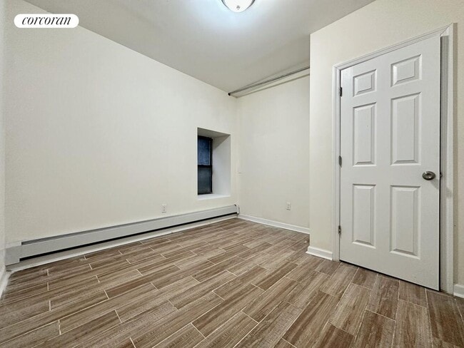 Photo - 200 W 119th St