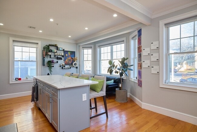 Photo - 23-25-25 Bowdoin Ave Unit 4