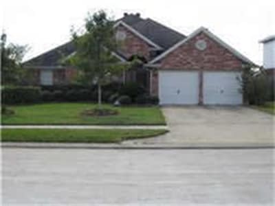 Building Photo - 10008 Chestnut Creek Way
