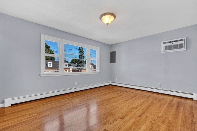 509 Westfield Ave Unit 1st Floor